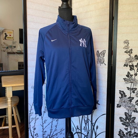 nike yankees jacket